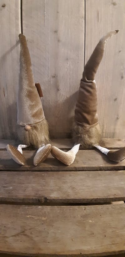 Kerst - Kabouter - Gnome - Bruin - Ribstof - Set van 2 - 47 cm - Bungelbenen