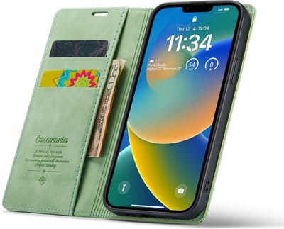 CaseMania Bookcase hoesje geschikt voor Apple iPhone 14 - Effen Lichtgroen - Kunstleer