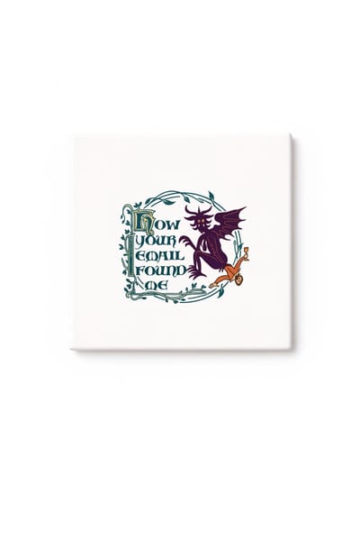 Grappige Draak Keramische Tegel – Middeleeuwse “Hoe Je E-mail Mij Vond” Quote Wanddecoratie Cadeau voor Fantasy Liefhebbers