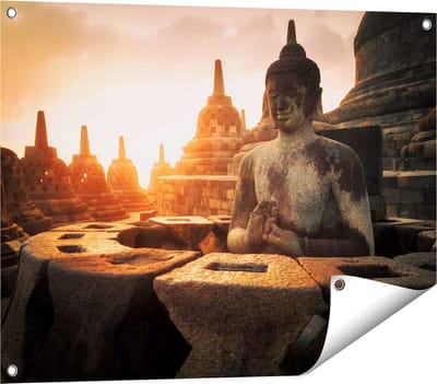 Gards Tuinposter Boeddha Beeld in een Tempel - 80x60 cm - Tuindoek - Tuindecoratie - Wanddecoratie buiten - Tuinschilderij
