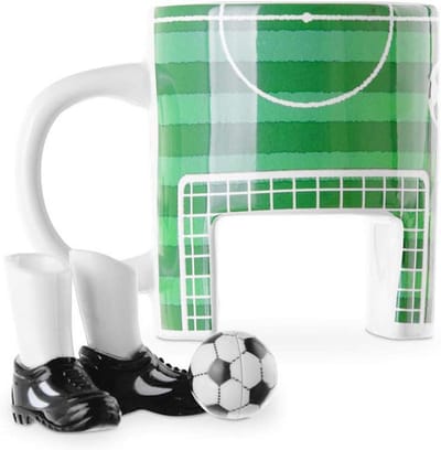 Keramische Koffiemok met Voetbalaccessoires - Vingerschoenen en Bal Set