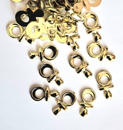 speentjes - 30-stuks - goudkleur - plat - plakspeen - geboorte - babyshower - doopsuiker -