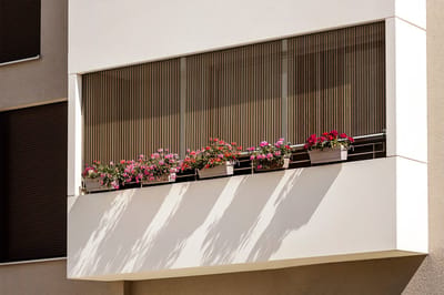 Coloray Buitenrolgordijn - Verticale houten strepen Zonwering Balkon - 40x180 cm - Verticale Markies - Screen Buiten - Zonwerende Screen - Outdoor Rolgordijn - Terraszonwering - Balkonafscherming