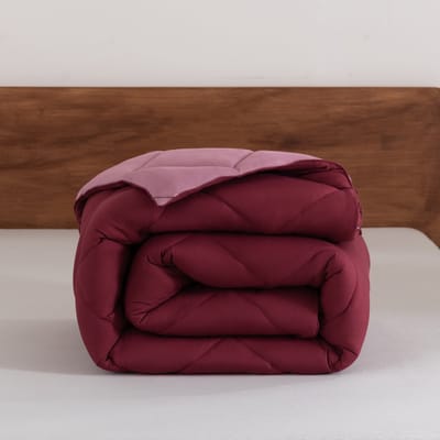 Snoozella ComfyBed Duo 140x200 - Wine Rood - Dekbed zonder overtrek - Wasbaar hoesloos dekbed - 30 nachten proefslapen - All season winterdekbed & zomerdekbed