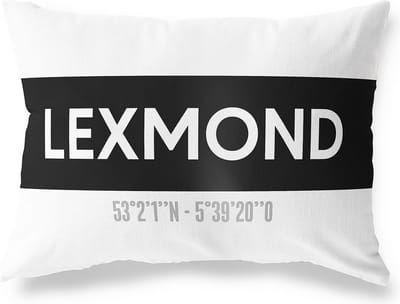 Tuinkussen LEXMOND - ZUID-HOLLAND met coördinaten - Buitenkussen - Bootkussen - Weerbestendig - Jouw Plaats - Studio216 - Modern - Zwart-Wit - 50x30cm