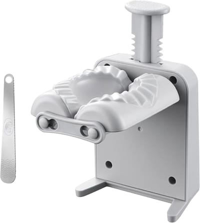 Deegwaren Maker - Automatische Vormer - Snel Hapjes Maken - Eenvoudig In Gebruik - 16x15x10 cm - Wit