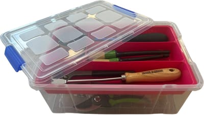 Plasticforte Gereedschap opbergbox - 9L - rood - batterijen/bitjes/schroeven/tape opbergen - 26 x 37 x 14 cm