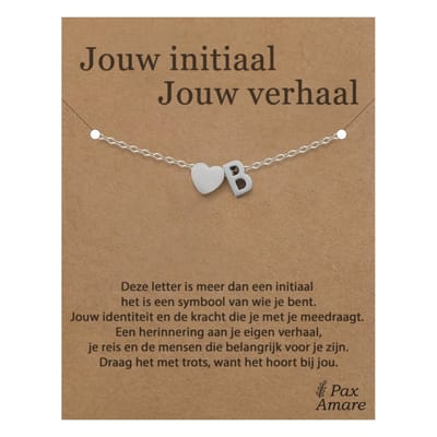 Letter B Armband op Cadeau Kaartje - Jouw initiaal, jouw verhaal - 15,5cm + 5,5cm verstelbaar Zilverkleurig Stainless Steel - Initiaal & Hartje Hanger - Pax Amare