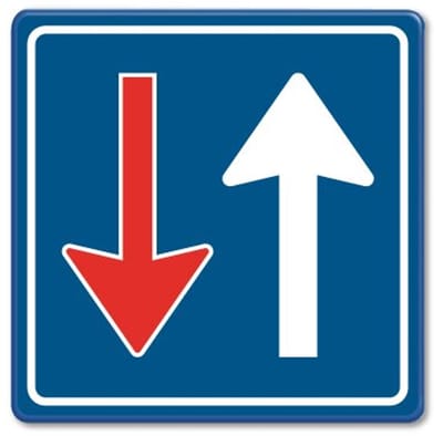 Verkeersbord Tegenliggers moeten wachten - F06 - Weerbestendig Aluminium - 40x40 cm - Bevestiging: Zonder bevestiging (alleen het bord)