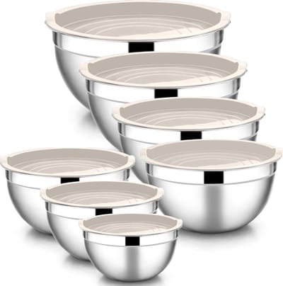 Mixkommen Set van 7 Stuks, Roestvrijstalen Stapelbare Saladeschalen met Luchtdichte Deksel voor Bakken en Koken, Vaatwasserbestendig, Diverse Inhoudsformaten van 0.7L tot 6.5L