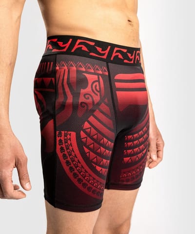 Venum Vale Tudo Nakahi Short Zwart Rood - L - Jeans Maat 34