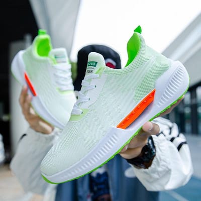 nieuwe vier seizoenen koppel schoenen vliegend geweven mesh casual studentenschoenen koppel hardlopen sportschoenen casual alles-match 44 gray