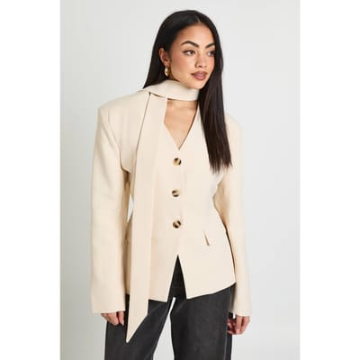 boohoo Dames Blazer Met Sjaalkraag En Getailleerde Taille | Ecru | Maat: 40