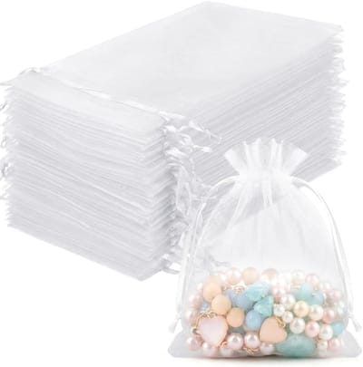 Set van 100 – Organza Cadeauzakjes – Met Trekkoord – 7×9 cm – Verpakkingszakjes voor Sieraden – Ideaal voor Bruiloften, Feestjes en Kerstcadeaus – Kleine & Verfijnde Zakjes voor Snoep en Kleine Bedankjes – Opbergzakjes voor Oorbellen – Wit