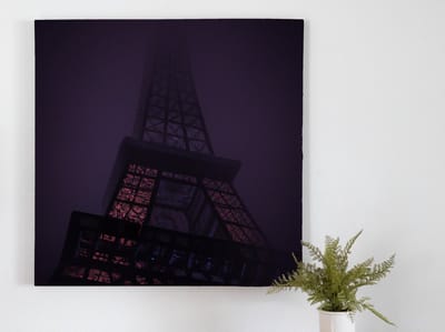 Dark eifeltower | Dark eifeltower | Kunst - 40x40 centimeter op Canvas | Foto op Canvas