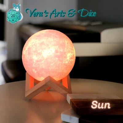 Zon Lamp | Vera's Arts & Dice | 16 Verschillende Kleuren | Planeet Lampen | LED Lamp | Oplaadbaar Dimbaar Stroboscoop Effect Mogelijk Aanraak Gevoelig Afstandsbediening | 3D Print Handmade | Lampen Verlichting Sfeerverlichting | Slaapkamer Woonkamer