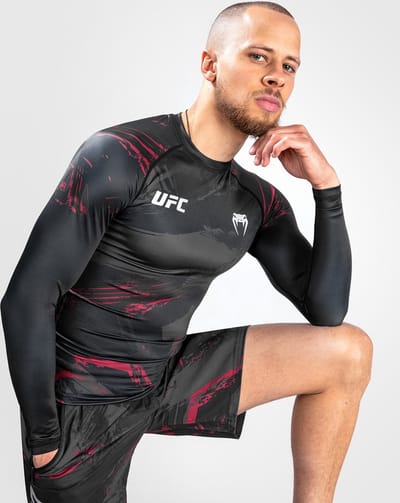 UFC Venum Authentic Fight Week 2.0 Performance L/S Rash Guard Zwart Rood - XL
