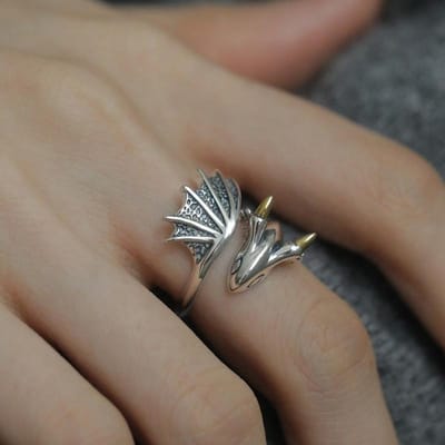 Bagues Volant Dragon Rétro Personnalité Pour Femmes Hommes Exquis Vintage Couleur Hip Hop Ouvert Réglable Bague Bijoux Cadeaux gray