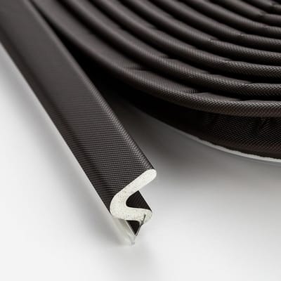 Deurrubber met tochtstrip - Houten deurrubber met V-groef - Leren strip - Milieuvriendelijke deurrubber (zwart - 6 m)