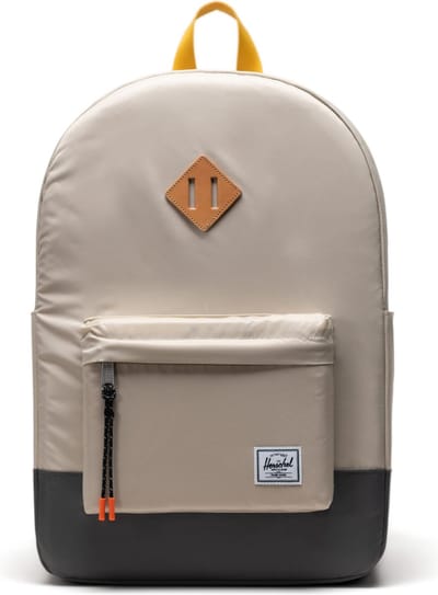 Field Trip | Heritage - Light Pelican/Harvest Gold / Rugtas - schooltas / 21,5L opbergruimte / 100% gerecycleerd nylon / laptopvak / Beperkte Levenslange Garantie / Beige