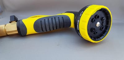 Flexibele tuinslang 7,5 meter uitrekbaar met messing koppelingen