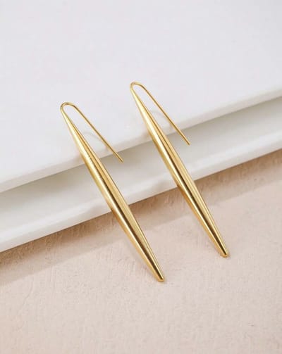 Vibe - Long spikes - goud - oorbel - juweel - geschenk - unisex