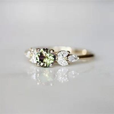 Huitan Delicate Dames Trouwring Olijfgroene Ronde Zirkonia met Bladvorm Elegante Gouden Kleur Meisjes Cadeau Ringen Trendy Sieraden 8 gray