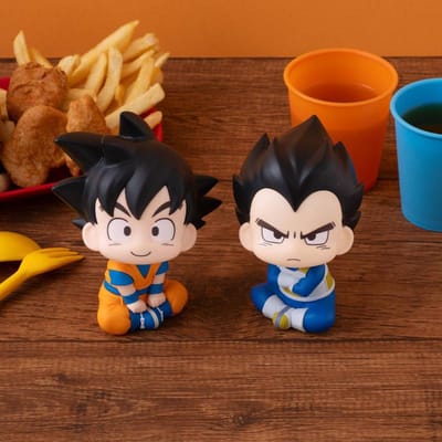 2pcs Anime Dragon Ball Z Regardez en Haut Goku Vegeta Figurine d'Action Poupée Figurine Version Q Kawaii Modèle en PVC Statue Collection Cadeau Jouet 9cm beige
