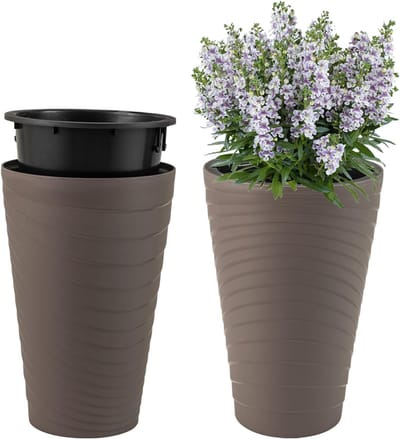 KOMFOTTEU Set van 2 bloempotten met binnenpot, sierpot met afwateringsgaten, weerbestendige plantenpot, ronde sierpot, kunststof plantenbakken voor tuin, balkon en veranda, bruin