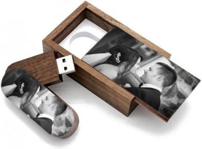 Madrid 128GB 3.0 usb stick en hout doos met naam / foto / tekst bedrukken