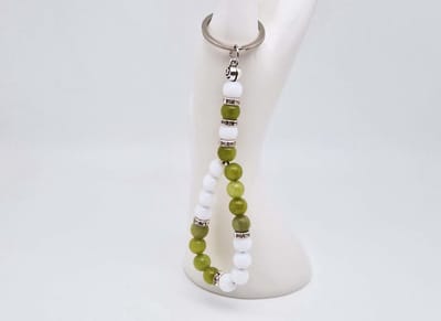 Handgemaakte Tasbih sleutelhanger van natuursteen "Witte Agaat-Kraal Koreaanse Jade" en metaal - diameter kralen 8mm - Aantal stenen 20 - Een mooi cadeau-idee en een bijzonder aandenken