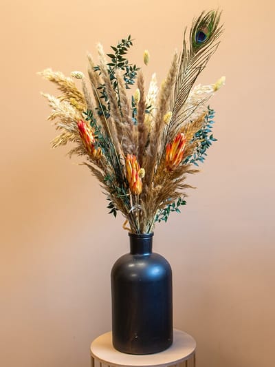 Droogboeket Laura – Protea Repens – Landelijk Droogbloemen Boeket 80 cm