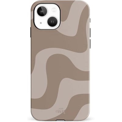 xoxo Wildhearts Ride With Me Brown - Double Layer - Hard case geschikt voor iPhone 14 hoesje - Dubbele beschermlaag - Beschermhoes shockproof case - Golvenprint - Golvend patroon - Beige / Bruin