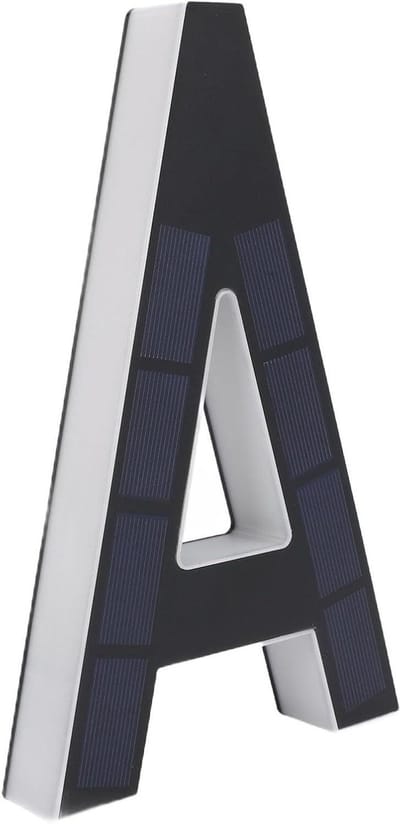 Verlicht Huisnummer - Adresbord Buiten - Huis Herkenbaar - Op Zonne-energie - 24 cm Hoog - Zwart