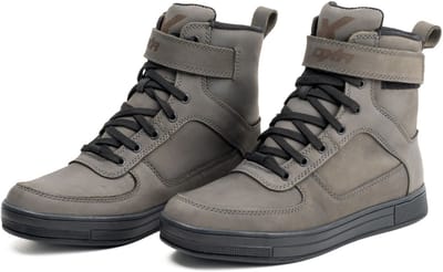 Motor sneakers HALTYA