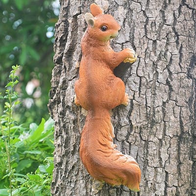 Dailygoods- Squirrel Tuindecoratie - Weerbestendig Beeldje - Buiten Ornament - Dierenbeeld - Tuinbeeld - Lichtgewicht Kunststof