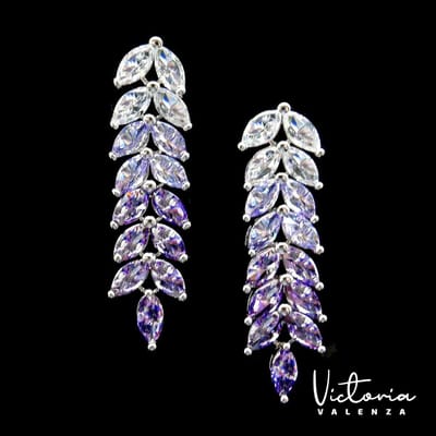 Victoria Valenza Monte Carlo Luxe Oorbellen Dames Messing Oorringen - Paarse Steen - Kleur Zilver - 1 Paar