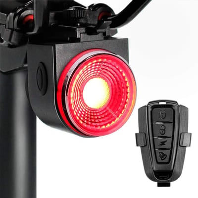 Slim Fiets Achterlicht – Automatisch Aan/Uit – Ultra Helder Remlicht – Hoge Lumen – Daglicht Knipperstand – USB Oplaadbaar – Rood LED Veiligheidslicht – Waterdicht – Voor Wegfietsen en Mountainbiken