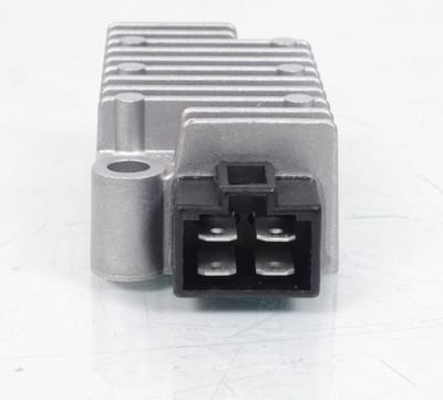 Tourmax spanningsregelaar voor Yamaha 125 TDR motorfiets 1997 tot 1999 3tj-81960-01 / rgu-208 nieuw