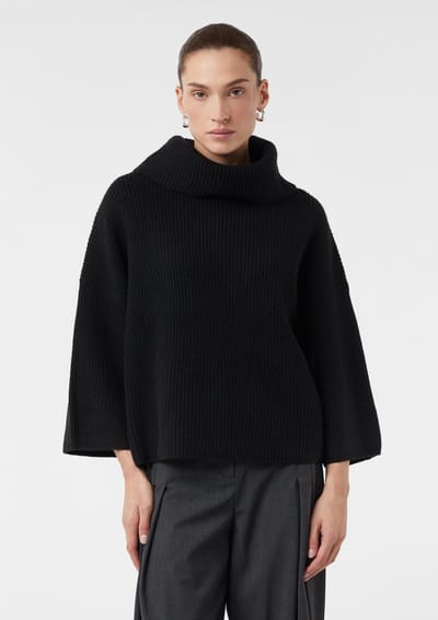 Vrouwelijke vierkante poncho COMMA