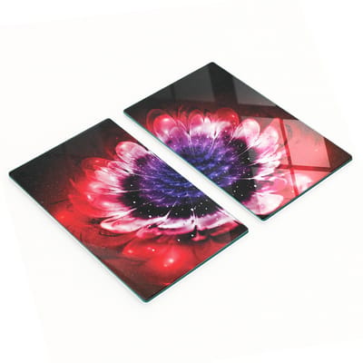 Duurzame en stijlvolle glazen borden met een abstract bloemenpatroon, 2x30x52 cm
