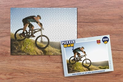Puzzel Man daalt af op een mountainbike - Legpuzzel - Puzzel 500 stukjes