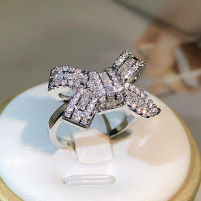 Couleur cuivre Nœud papillon Nœud Bling Zircon Pierre Bagues pour Femmes Mode Mariage Fiançailles Bijoux 10 gray
