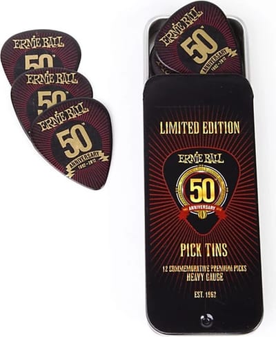 Ernie Ball opbergblikje met 12 Medium plectrums