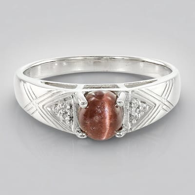Cavill - Elegante Damesring - 925 Zilver Platina Geplateerd - 0,92 ct Kattenoog-Scapoliet Cabochon - 0,04 ct Cambodjaanse Zirkonen