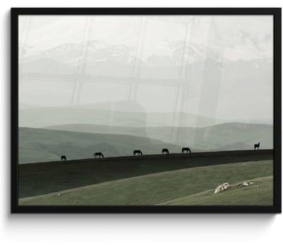 Poster in lijst - Fotolijst 80x60 cm - Posters - Grijs - Berg - Paarden - Posterlijst zwart - Decoratie - Wanddecoratie woonkamer - Muurdecoratie slaapkamer