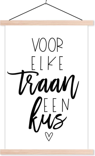 Posterhanger incl. Poster 40x60 cm - Schoolplaat - Beterschap - Quote - Hartjes - Kus - Textielposter - Blanke latten