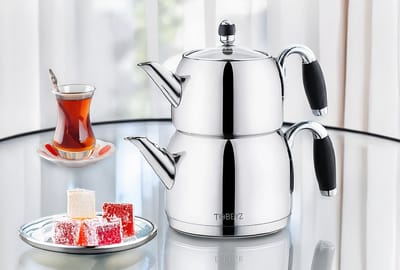 Tobeyz - Alara Theepot – 1L Bovenkan & 2L Onderkan – 18/10 Roestvrij Hoogglanzend Staal – Inductie Geschikt – Turkse Waterkoker Theepot set – Hittebestendige Glazen Deksel – Comfortabele Zwart Siliconen Handgrepen – Cadeauset