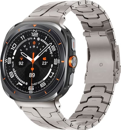 Bandz Titanium band 'Iron' - geschikt voor Samsung Galaxy Watch Ultra 2 (2026) / Ultra (2024/2025) - inclusief horloge inkort set (titanium kleur)