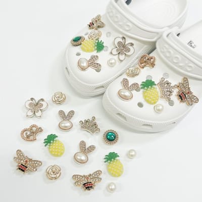 Schoenaccessoires-geschikt voor crocs charms- geschikt voor crocs pins- geschikt voor crocs Accessoires- geschikt voor Crocs Jibbitz-CJ-201 Bee konijn hoofd ananas set